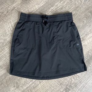 APANA | Black Athletic Skort Skirt with Short Lining Drawstring M